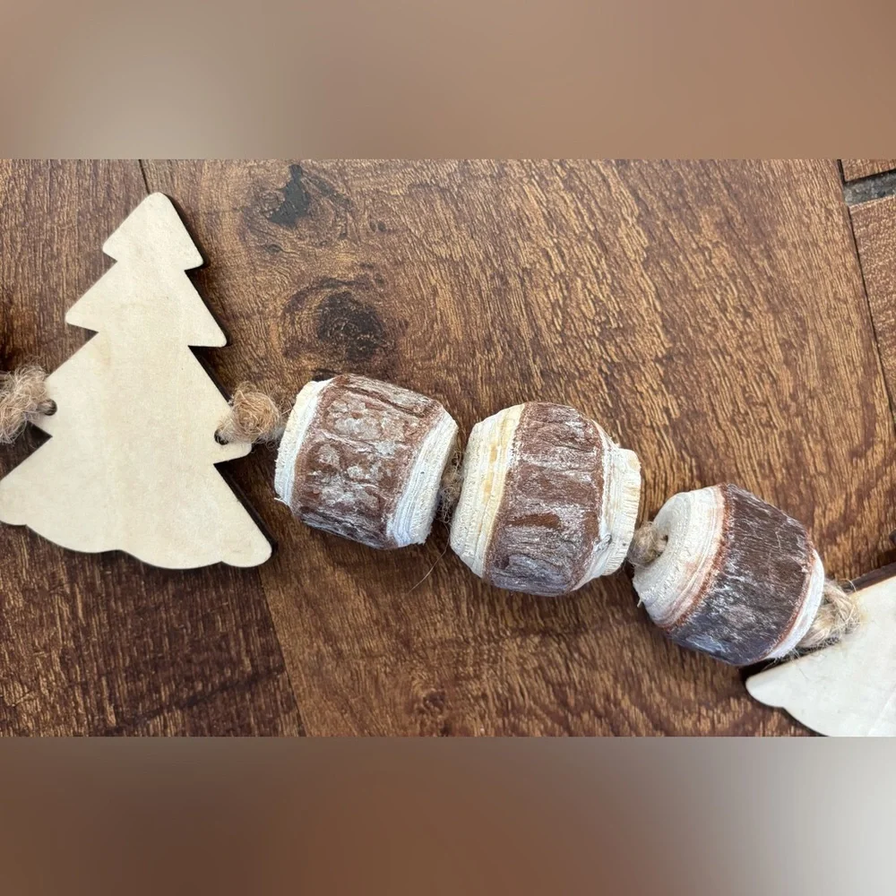 Wood Christmas tree garland 6 feet long rustic NEW NWT